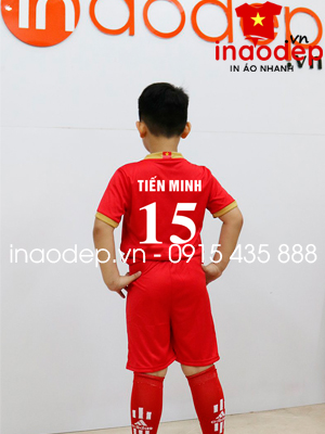 In áo bóng đá số 15 - Tiến Minh