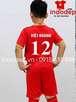 In áo bóng đá trẻ em Việt Hoàng