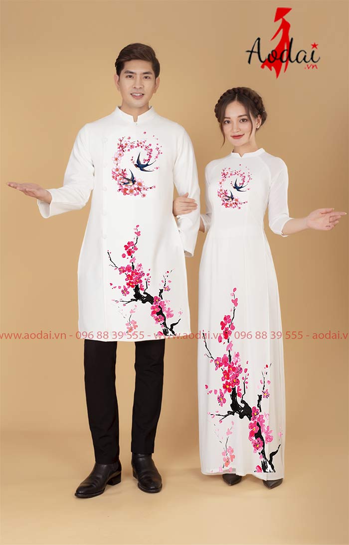 Áo dài đôi Tết màu trắng hoa đào | Ao dai dong phuc
