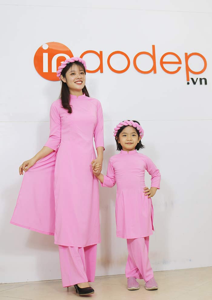 Áo dài mẹ và bé màu hồng  | Ao dai dong phuc