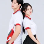 Áo Polo Đồng Phục Màu Trắng In Chuyển Nhiệt Họa Tiết Khối Xám Đỏ