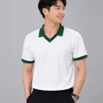 Áo Polo đồng phục Lớp màu trắng cổ tim viền xanh lá cây