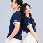Áo Thun Đồng Phục Cổ Tròn Màu Xanh Navy Viền Kem Cổ và Tay