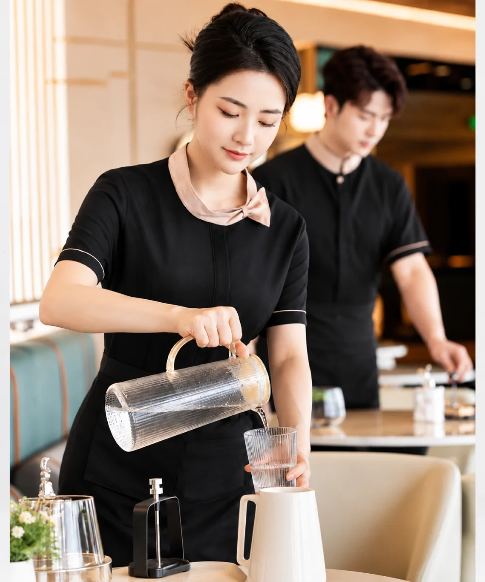 Áo đồng phục cho nhân viên phục vụ nhà hàng
