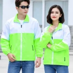 Áo khoác gió đồng phục phối màu xanh neon