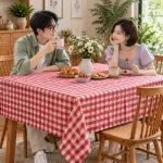 Khăn trải bàn Họa tiết kẻ caro đỏ trắng